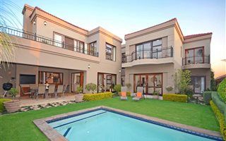 4 Bedroom Cluster in River Club