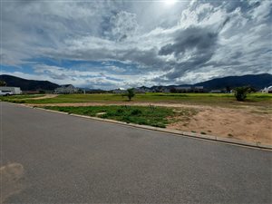 213 m² Land available in Robertson