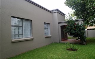 3 Bedroom Townhouse in Bromhof