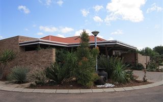 2 Bedroom Townhouse in Modimolle