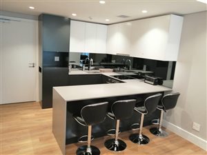 Studio apartment in Melrose Arch