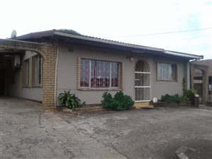 3 Bed House in Mobeni