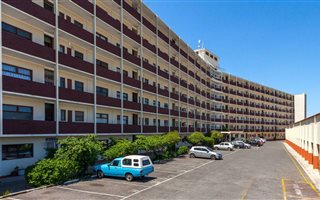 2 Bedroom Apartment in Claremont