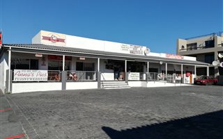 420 m² Commercial space in Gansbaai and surrounds