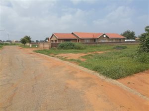 Farm in Shalimar Ridge