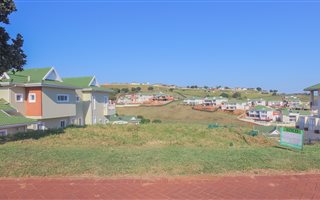 995 m² Land available in Mt Edgecombe