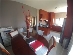 3 Bed Townhouse in Country View