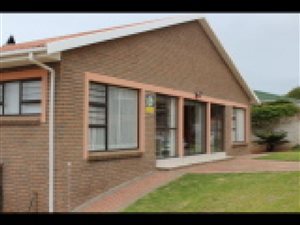 2 Bed Flat in Hartenbos Heuwels