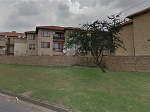 2 Bed Townhouse in Tulisa Park