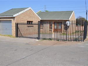 3 Bed Duplex in Westbourne
