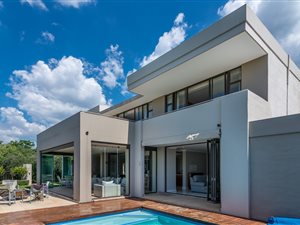 4 Bed House in Olivedale