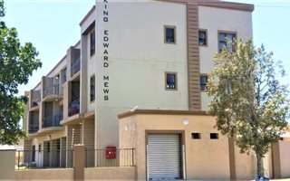 1 Bedroom Apartment in Newton Park