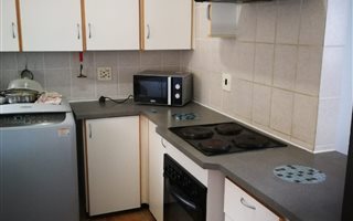 2 Bedroom Flat in Paradise Valley