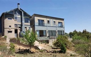 3 Bedroom House in Farmall