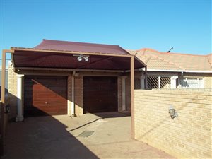 3 Bed House in Mahube Valley