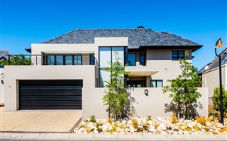 3 Bedroom House in Pearl Valley