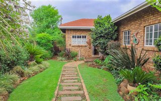 3 Bedroom House in Clubview