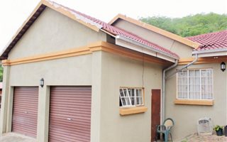 3 Bedroom House in Nelsville