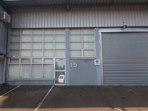 350 m² Industrial space in Waterfall