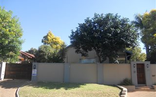 4 Bedroom House in Safari Gardens