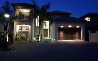 4 Bedroom Cluster in Bartlett