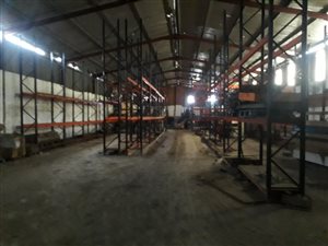 1300 m² Commercial space in Prospecton Industrial