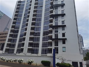 2 Bed Penthouse in Sandhurst