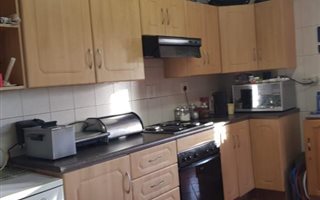3 Bedroom House in Aerorand