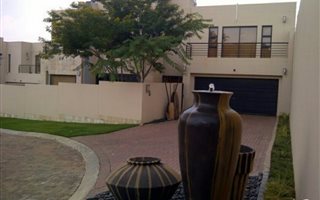4 Bedroom Cluster in Senderwood