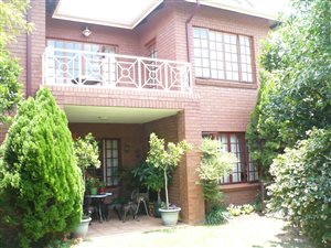 2 Bed Townhouse in Rynfield