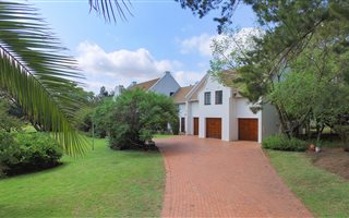 2.9 ha Smallholding in Glen Austin