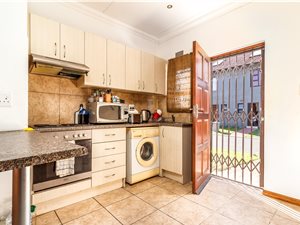 2 Bed House in Hagley