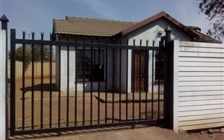3 Bedroom House in The Orchards