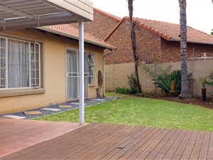 3 Bed Simplex in Willow Park