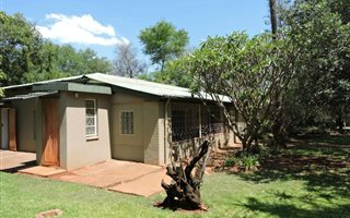 4 Bedroom House in Groot Marico