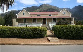 5 Bedroom House in Riebeek West
