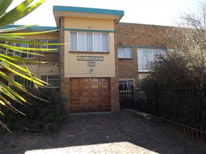 3 Bed Apartment in Wilkoppies