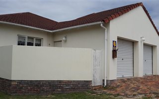3 Bedroom House in Charlo