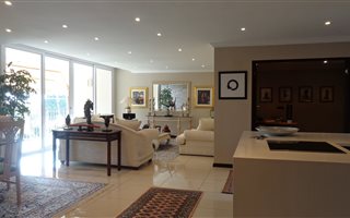 3 Bedroom Apartment in Sunset Acres