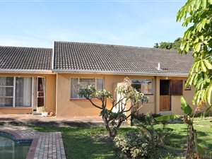 3 Bed House in Amalinda North