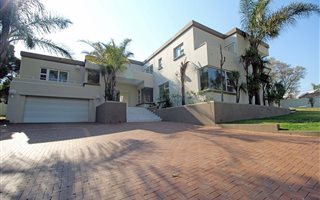 5 Bedroom House in Bryanston