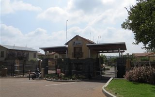 2 Bedroom Apartment in Willowbrook