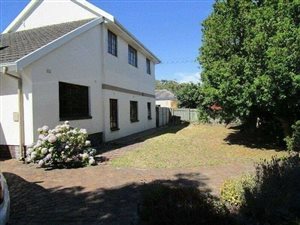 3 Bed House in Meadowridge