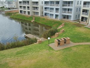 1 Bedroom Apartment in Erasmus Park