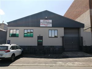 380 m² Industrial space in Lenasia