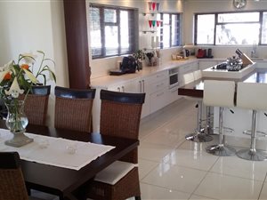 4 Bed House in Blairgowrie