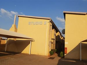 1 Bed Duplex in Pretoria North