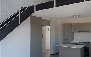 3 Bedroom Apartment in Broadacres