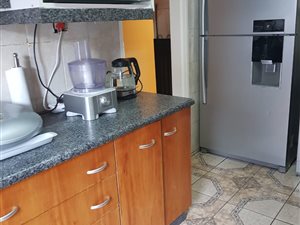 2 Bed House in Bosmont