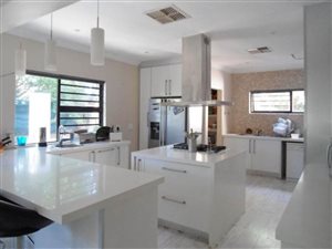 3 Bedroom House in Hurlingham Manor